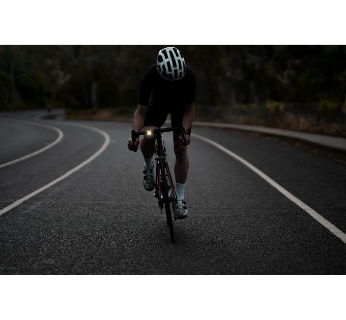 Мигалка задня Knog Blinder Skull Array Rear 100 Lumens, чорний