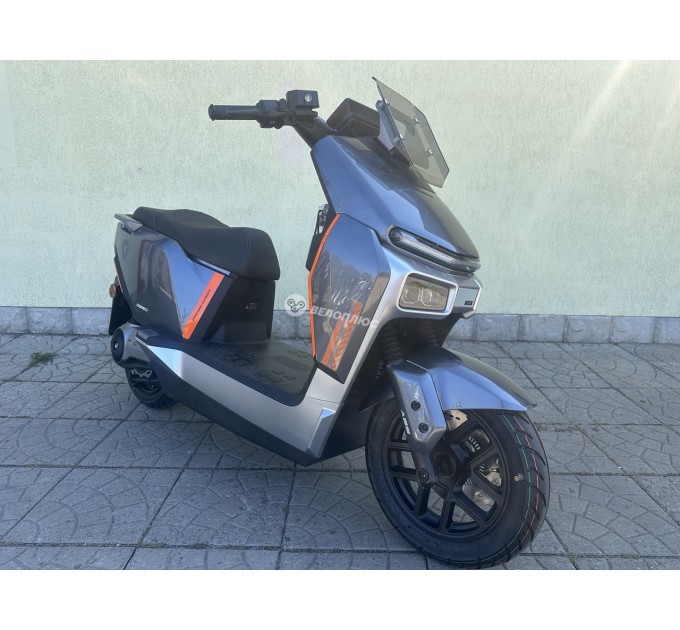 Велосипед 12" Yadea GS80 / 0948 72V 50Ah 2999W 2026 сірий