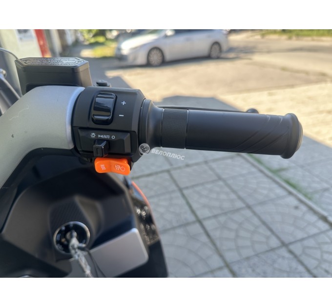 Велосипед 12" Yadea GS80 / 0948 72V 50Ah 2999W 2026 сірий