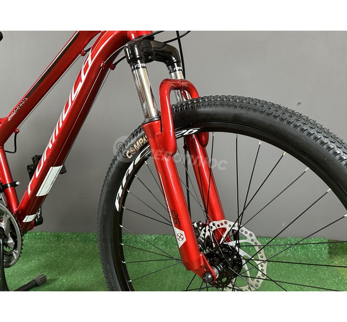 Велосипед AL 26" Formula BLACKWOOD DD FR 2025 червоно-сріблястий