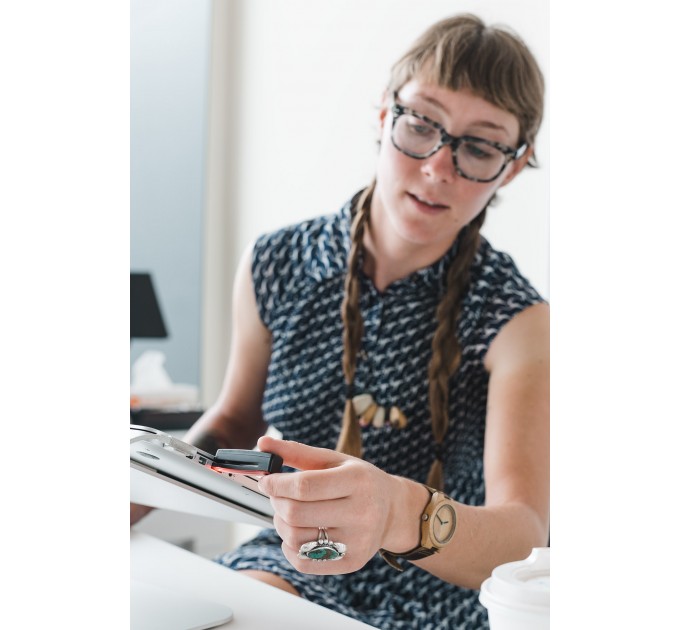 Мигалка задняя Knog Plus Rear 20 Lumens, полупрозрачная