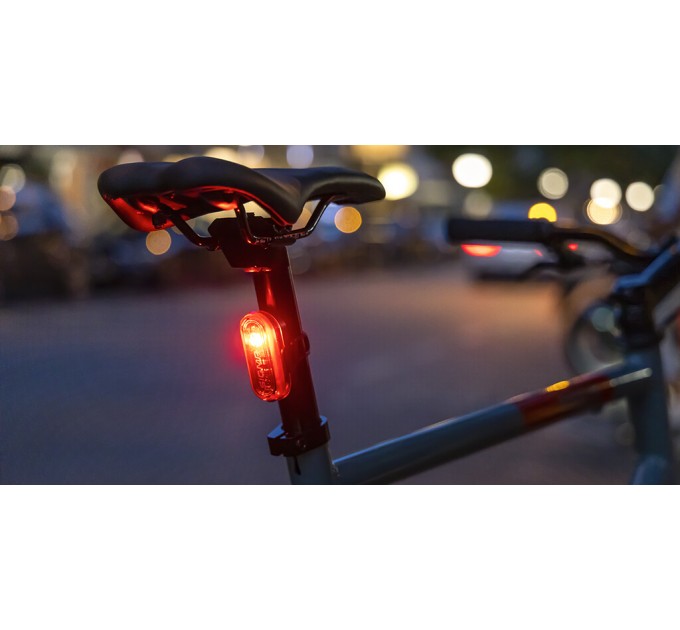 Заднє світло Sigma Sport Curve чорний