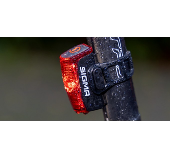 Заднє світло Sigma Sport Infinity чорний