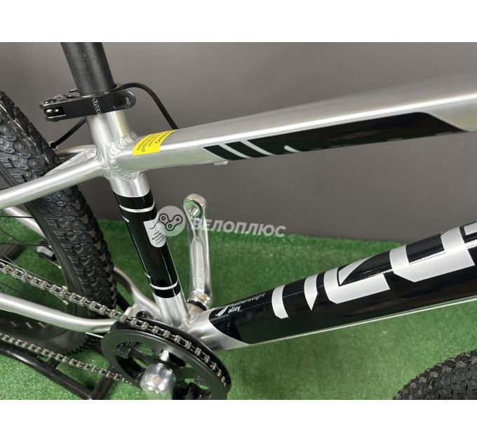 Велосипед 24" Apollo NEO 2026 Polished Alloy