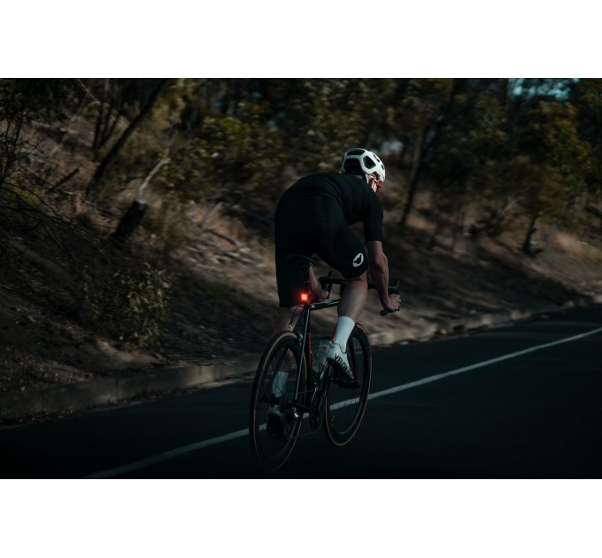 Мигалка задняя Knog Blinder X Rear 100 Lumens, черный