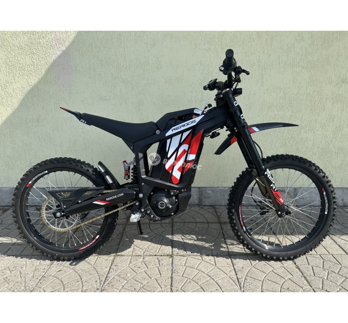 Велосипед 19" ReRode R1 72V 35Ah 2500W 2026 чорний з червоним