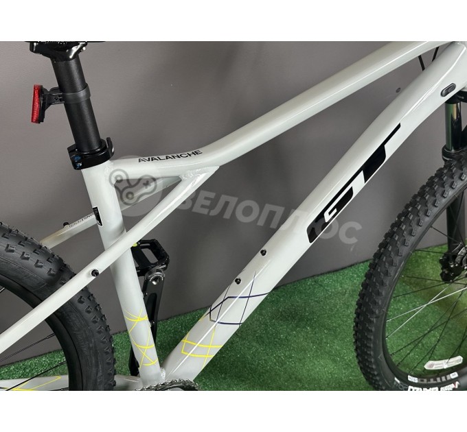 Велосипед 29" GT Avalanche Elite 2025 GRY