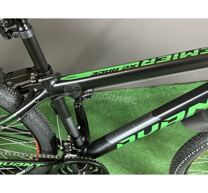Велосипед 26" Avanti PREMIER 2024 черный с зеленым