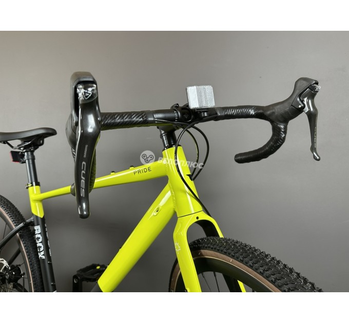 Велосипед 28" Pride ROCX 8.1 2026 жовто-чорний