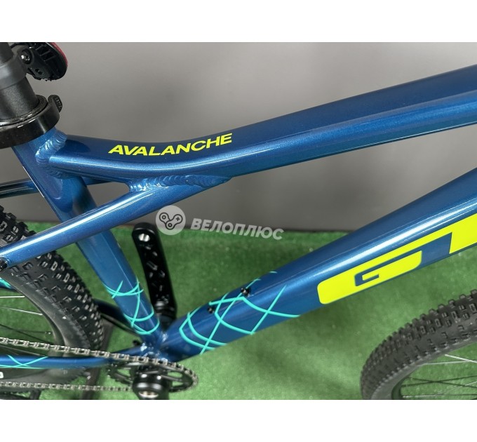 Велосипед 27,5" GT Avalanche Comp 2025 DTE
