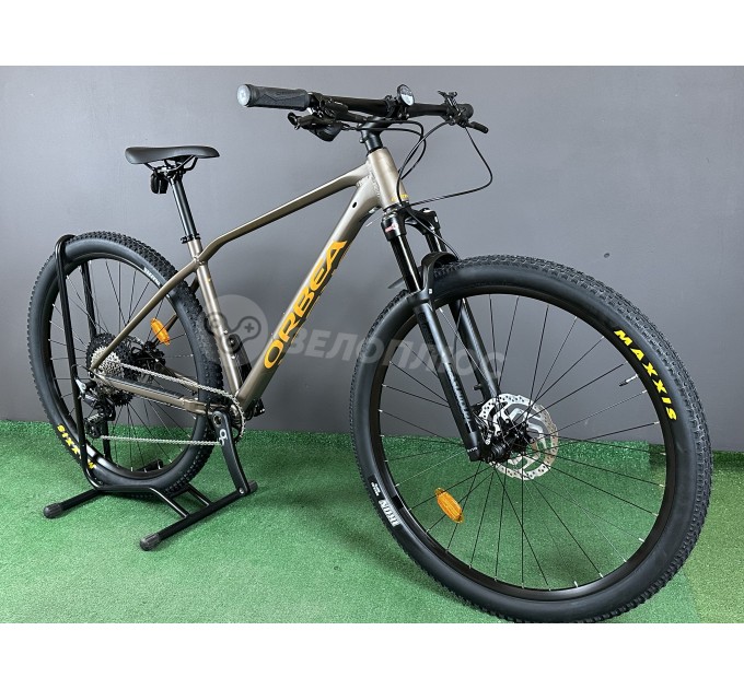Велосипед 29" Orbea ALMA H30 2025 Taupe Brown (Matt) - Mango (Gloss)
